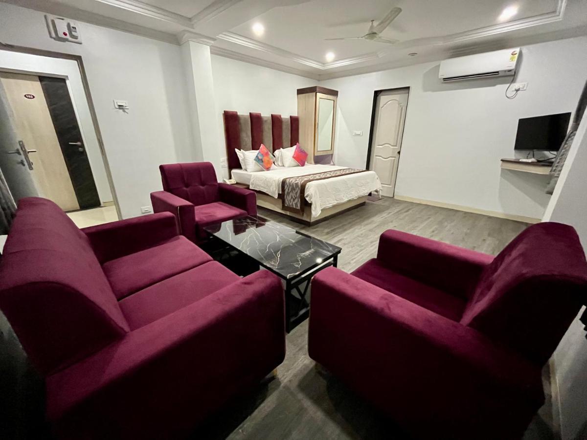 Hotel Jeet Paradise Phaltan Extérieur photo